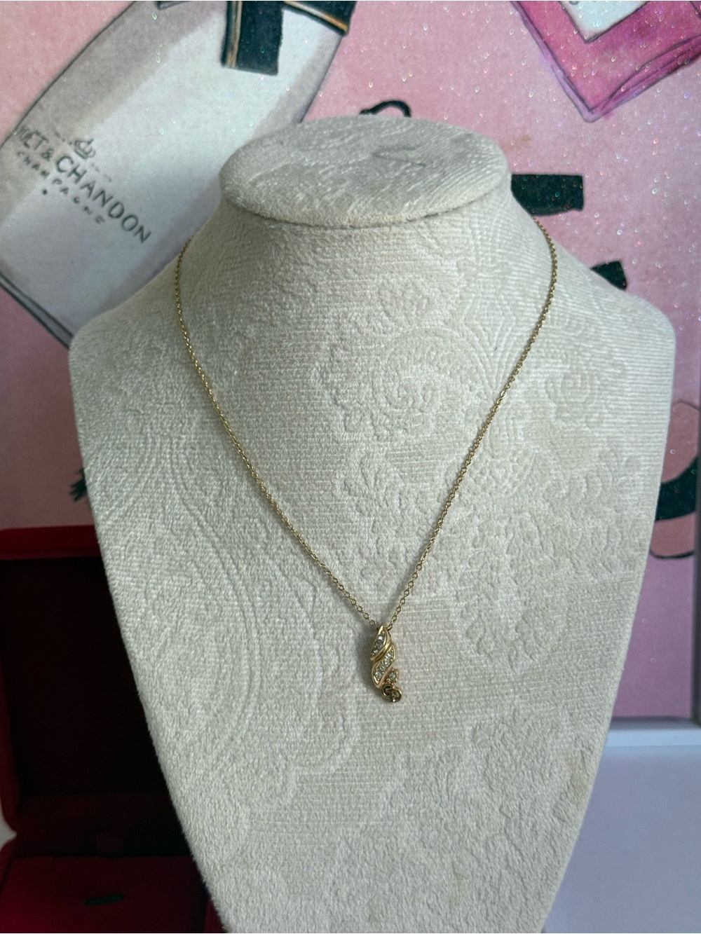 Christian Dior Vintage Crystal Swirl CD Logo Pendant Necklace 🌟 - Picture 11 of 11